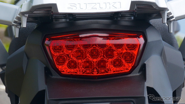 スズキ Vストローム1000 ABS