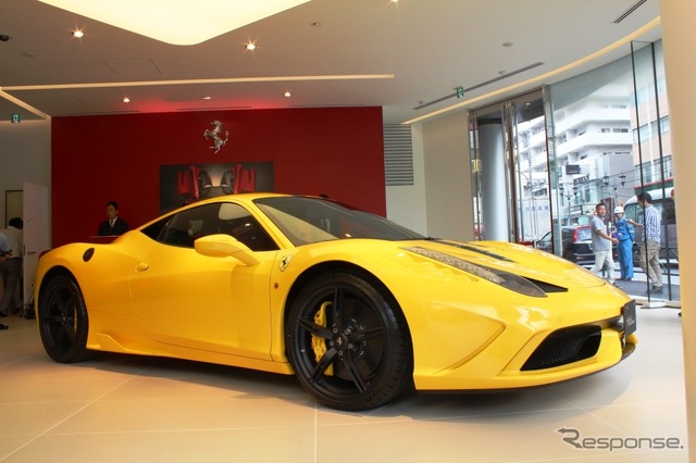 ROSSO SCUDERIA六本木ショールームオープン