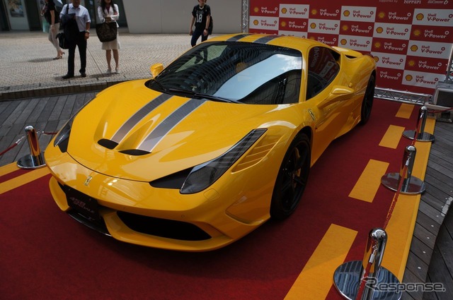 フェラーリ458スペチアーレ