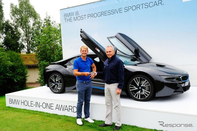 BMW i8を獲得したプロゴルファー、ジェームス・ヒース選手