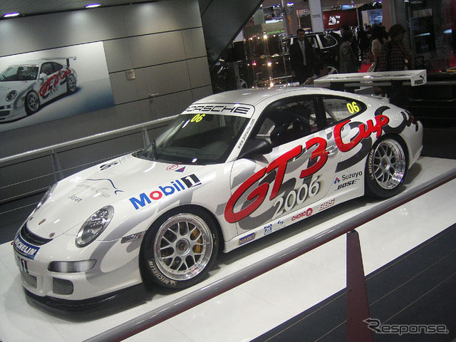 【東京モーターショー05】ポルシェ カップカー、1774万5000円