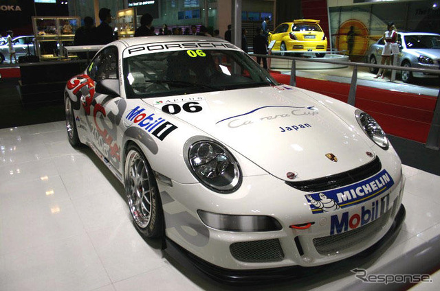【東京モーターショー05】ポルシェ カップカー、1774万5000円