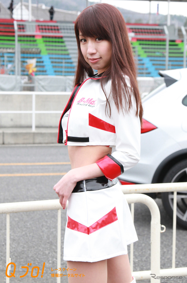 『B-MAX NDDP RACING Girl』