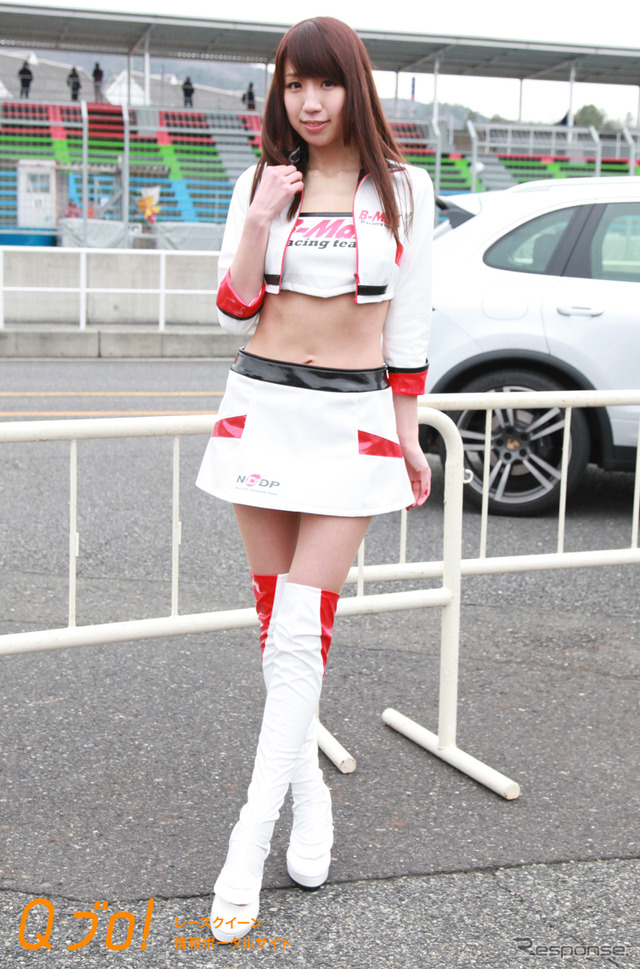 『B-MAX NDDP RACING Girl』