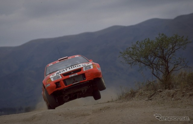 三菱 ランサーエボリューションVI(WRC 2000年)
