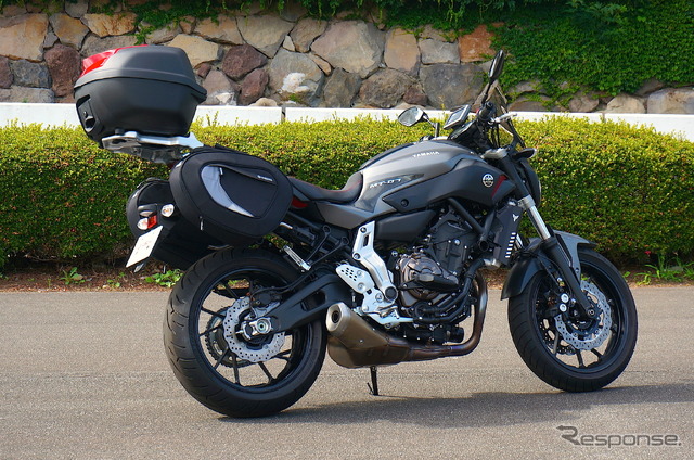 ヤマハ MT-07 オプション装着車(参考)