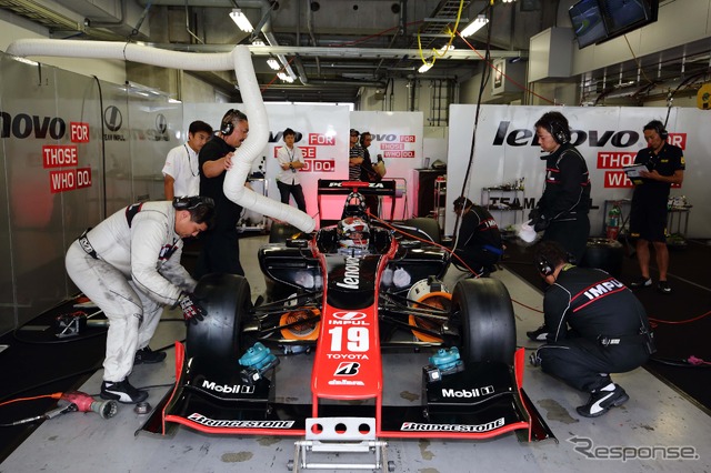 不運なリタイアが痛かったオリベイラ。選手権ポイント争いでは5位に後退した。写真:TOYOTA(予選日)