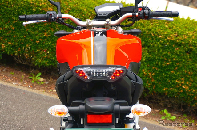 ヤマハ MT-09