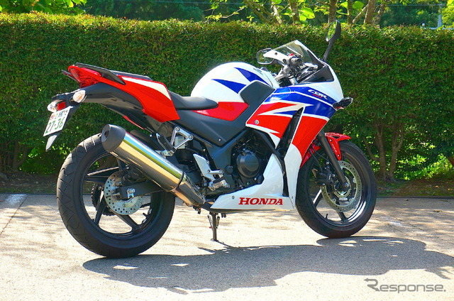 ホンダ CBR250R