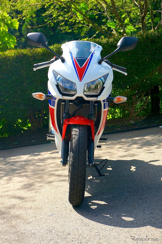 ホンダ CBR250R