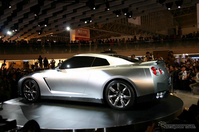 【東京モーターショー05】写真蔵…日産 GT-Rプロト、ついにアイツの姿が