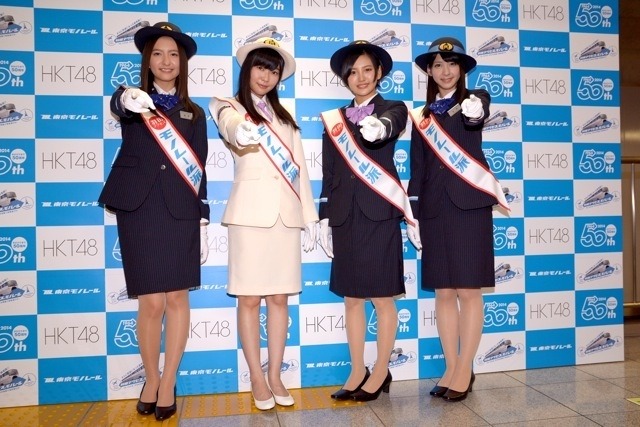 HKT48(7月18日、東京モノレール新型車出発式)