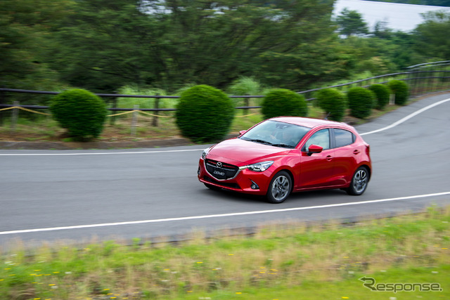 マツダ デミオ SKYACTIV-D 1.5 プロトタイプ