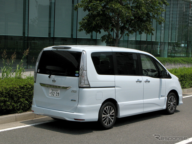 日産・セレナ ハイウェイスター