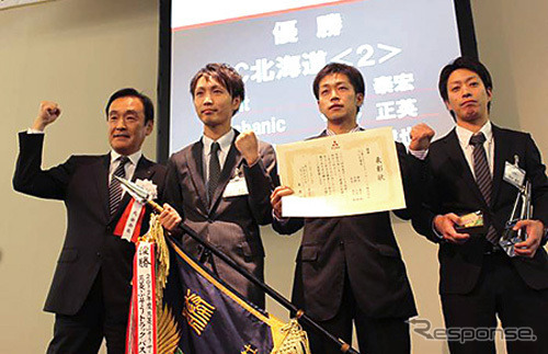 2014年度サービス技術コンテスト全国大会、総合優勝のSC北海道(2)チーム