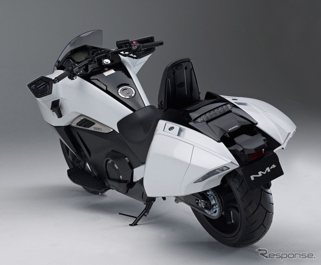 写真はホンダ NM4-02