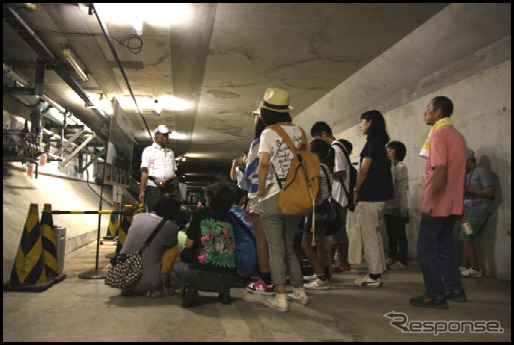 アクアトンネル：緊急避難通路の探検（イメージ）