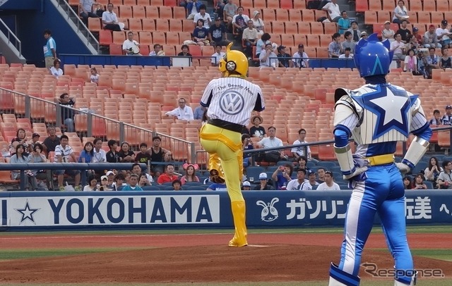 7月22日、横浜DeNA-中日戦・始球式に登場し記憶に残るプレーをおこなったザ・ビートル・マン