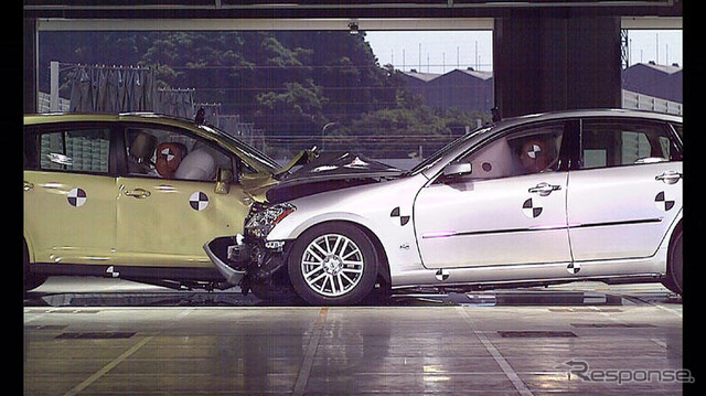 【日産 安全ミーティングリポート】その3 衝突実験を目の前にして実感する安全ボディのスゴさ