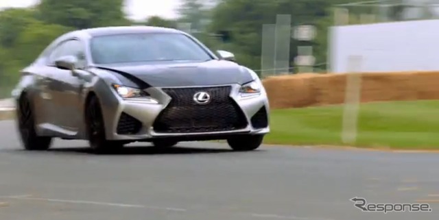 レクサス RC F がグッドウッド名物のヒルクライムに