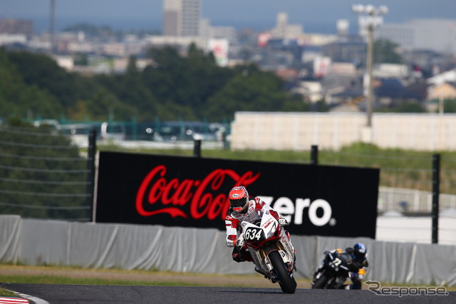 優勝した、No.634 MuSASHi RT HARC-PRO(鈴鹿8耐2014)