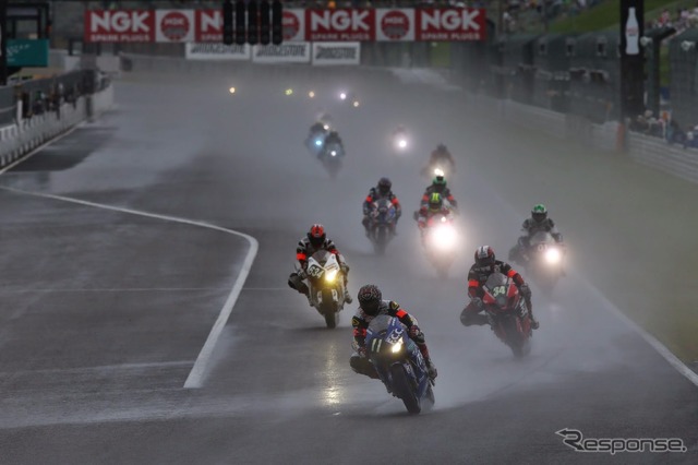 【鈴鹿8耐】真夏の耐久レース、大波乱の末に決着