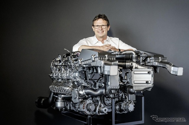 メルセデス-AMG GT用の4.0リットルV8ツインターボ