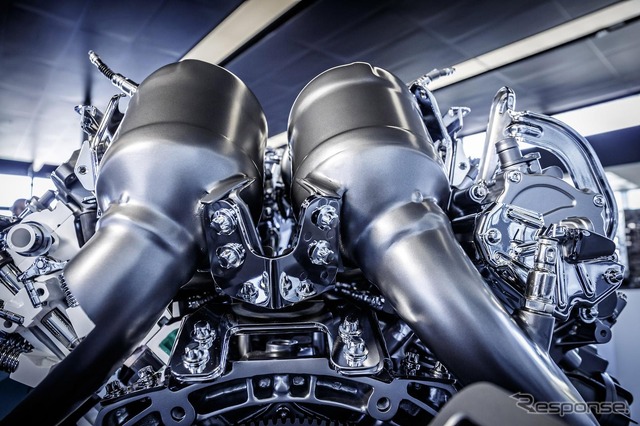 メルセデス-AMG GT用の4.0リットルV8ツインターボ
