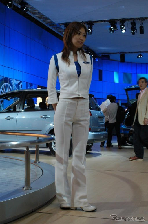 【東京モーターショー05】コンパニオン写真蔵…その59