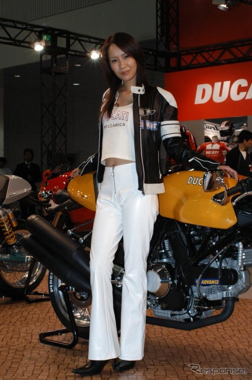 【東京モーターショー05】コンパニオン写真蔵…その61