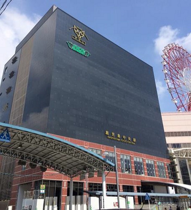 鹿児島中央駅東口の「大階段」を撤去して建設された、アミュプラザ鹿児島プレミアム館。9月26日のオープンが決まった。