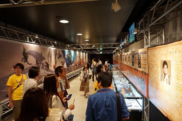 「モンスターハンター展」の内部に潜入!初代『MH』構想時の資料やUSJによる造形物などがビッシリ!