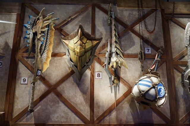 「モンスターハンター展」の内部に潜入!初代『MH』構想時の資料やUSJによる造形物などがビッシリ!