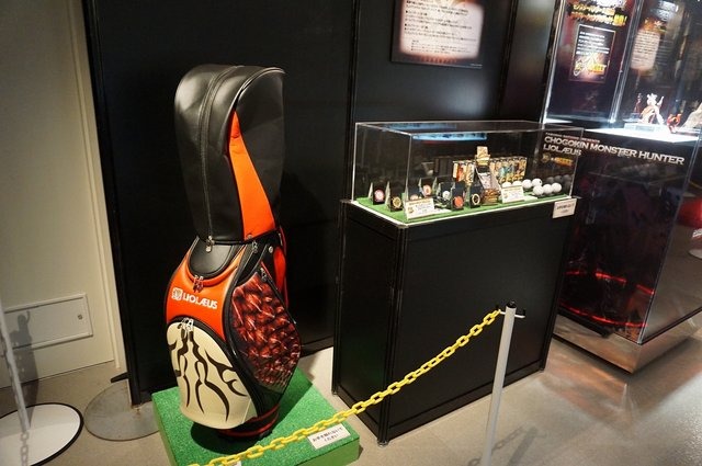 「モンスターハンター展」の内部に潜入!初代『MH』構想時の資料やUSJによる造形物などがビッシリ!