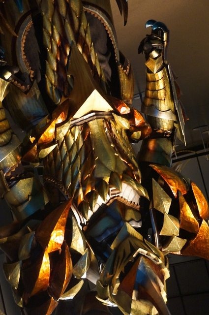 「モンスターハンター展」の内部に潜入!初代『MH』構想時の資料やUSJによる造形物などがビッシリ!