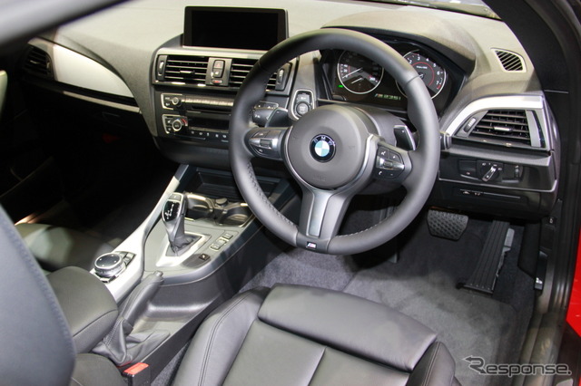 BMW M235i クーペ