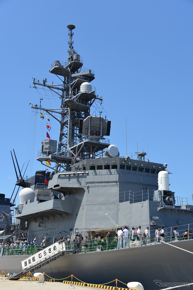 護衛艦「むらさめ」