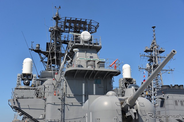 護衛艦「はたかぜ」