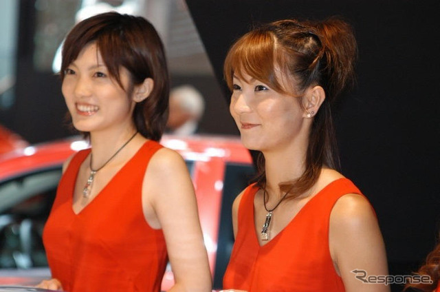 【東京モーターショー05】コンパニオン写真蔵…その64