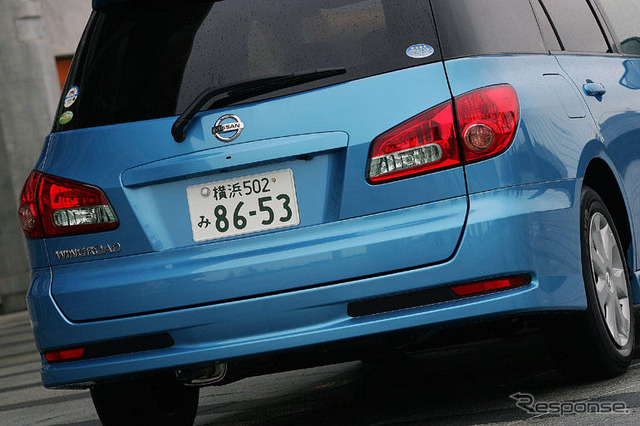【日産 ウイングロード 新型発表】グレード展開は主に2種類