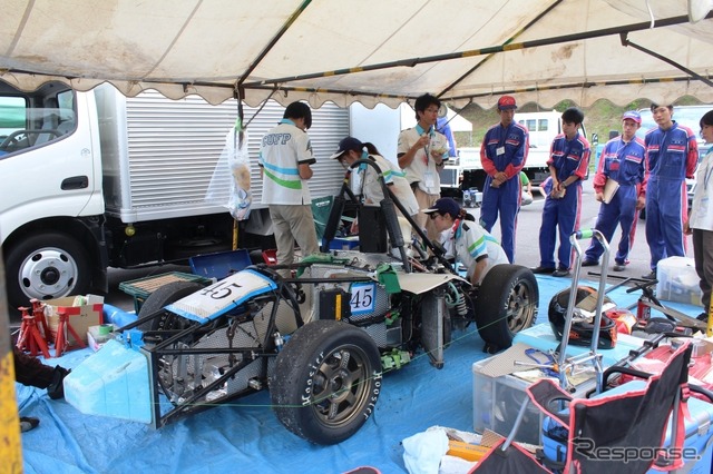第12回 全日本学生フォーミュラ大会に向けて・千葉大学