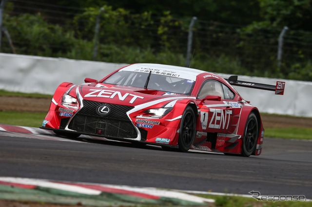 レクサスRC F