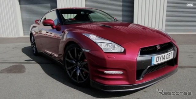 日産 GT-R と BMW M5の比較テスト映像を公開した英『evo』