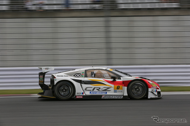 GT300クラス予選3位の#0 CR-Z。