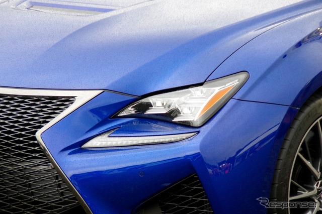 レクサス RC F
