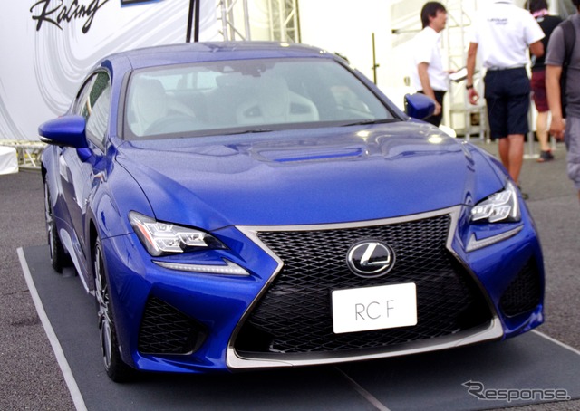 レクサス RC F