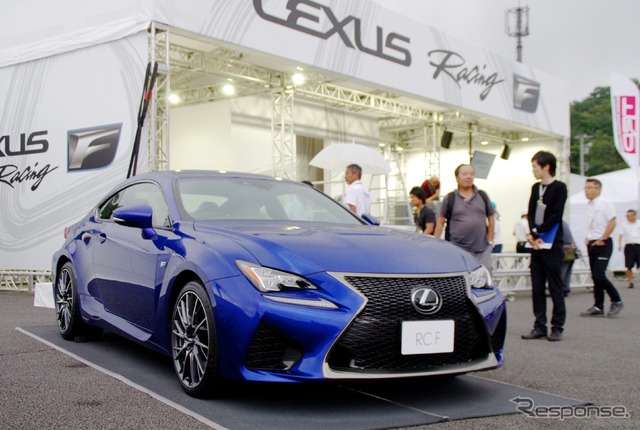 レクサス RC F