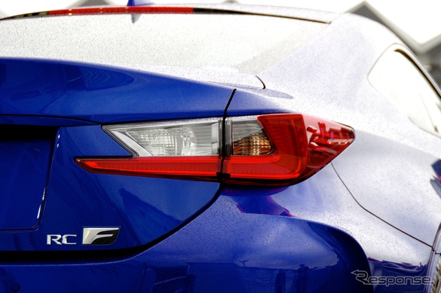 レクサス RC F
