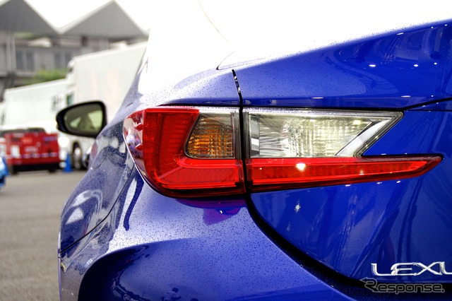 レクサス RC F