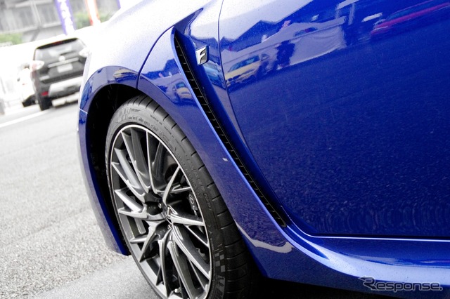 レクサス RC F